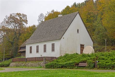 Rodna hiša Nikole Tesle v Smiljanu