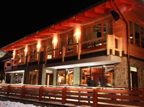 Notranjost Holcer puba v Grmovškovem domu