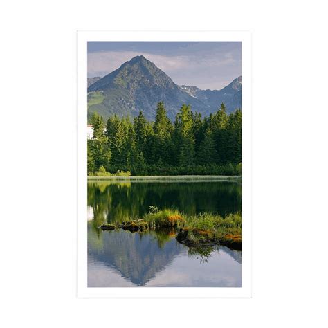 Panorama Pohorja s Črnim jezerom v daljavi