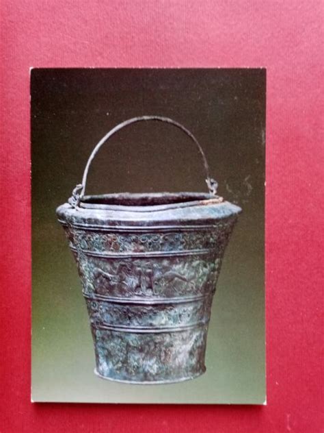 Situla iz železne dobe, najdena v bližini Novega mesta