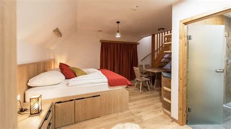 zunanjost penzion in gostišče Lajnar