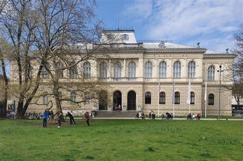 Narodni muzej Slovenije