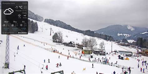 Pogled na pristanišče Veli Lošinj s spletne kamere