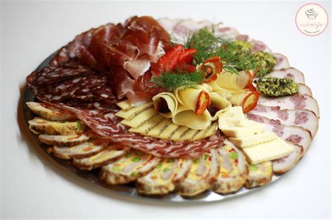 Prleški domači narezek in kruh