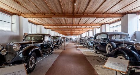 Zbirka starih avtomobilov v Tehniškem muzeju Slovenije