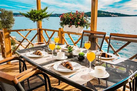 Mobilna hiška ob morju