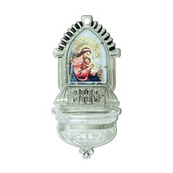 Pastirica Fani Trobevšek z blagoslovljeno vodo