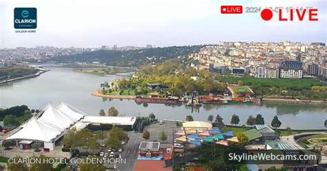 Zlati rog v Istanbulu s pogledom na mesto