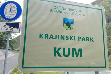 Turistična informativna tabla ob Jezercu na Planini