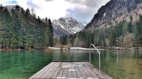 Planšarsko jezero v obliki srca