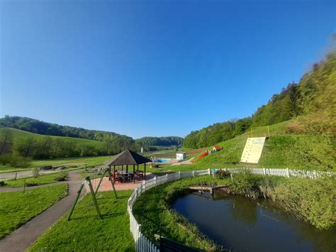 Zemljevid z označenim dostopom do Centra Sonček Vrtiče iz Maribora