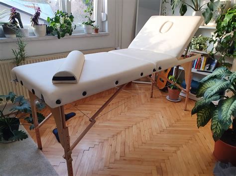 Notranjost Wellnessa Paradise Spa z masažno mizo