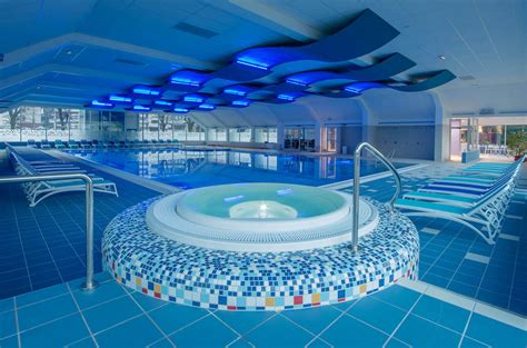 Notranji termalni bazen v Termah Cerkno