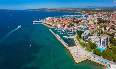 Panorama Biograda na Moru s pristaniščem