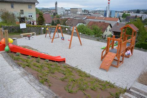 Ilustracija otroškega igrišča