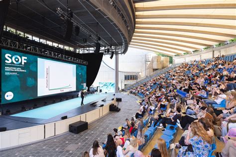 Avditorij Portorož z zunanjim amfiteatrom