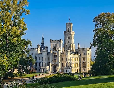 Grad Hluboka nad Vltavo