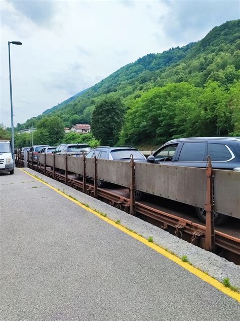 Avtovlak na relaciji Bohinj - Most na Soči