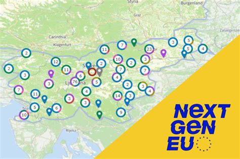 Zemljevid Benetk z označenimi turističnimi točkami in predlaganimi potmi (modra za vodni prevoz, rdeča za peš pot)