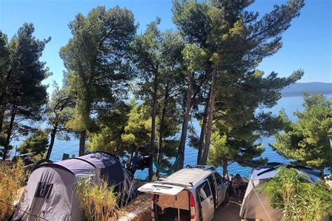 Kamp Jadranka pogled na parcele ob morju