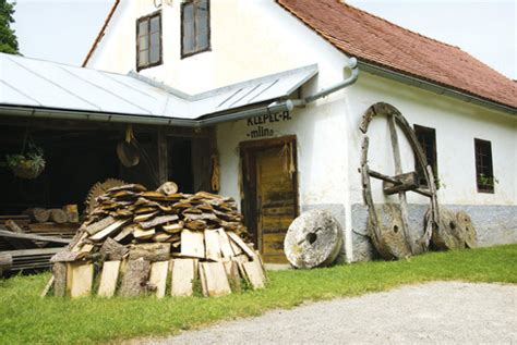 Klepčev mlin in žaga venecijanka ob reki Lahinji
