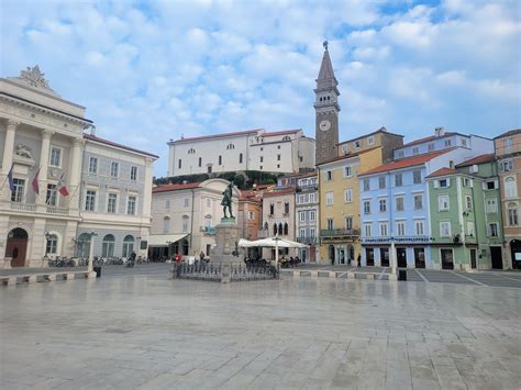 Panorama Pirana z mestnega obzidja