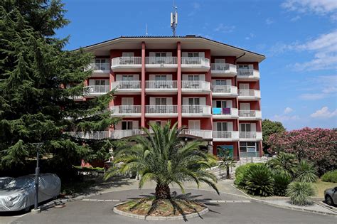 Pogled na Hotel Haliaetum - San Simon Resort z obale