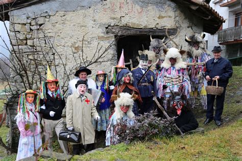 Razstava pustnih mask v Slovenskem etnografskem muzeju