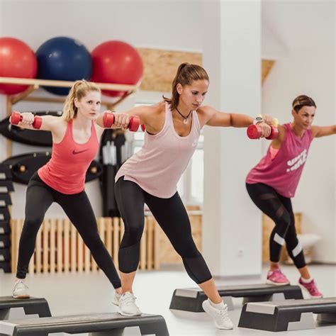 Skupinska vadba v fitnes centru