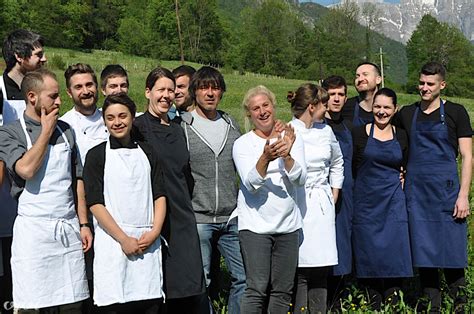 Ana Roš v kuhinji Hiše Franko