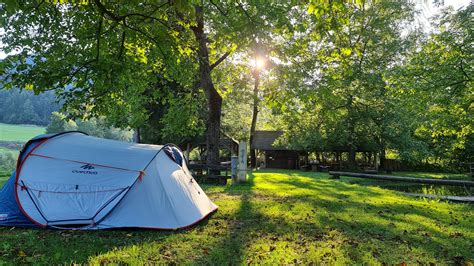 Kamp Na otoku ob reki Savinji