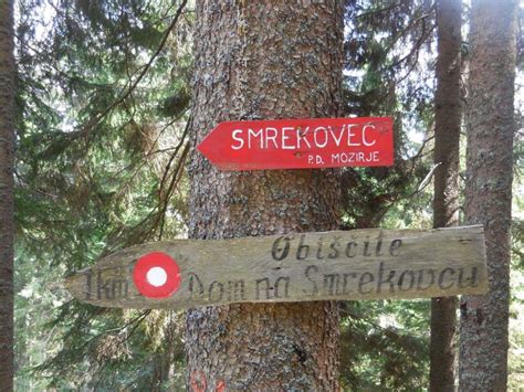 Smrekovško pogorje s planinsko kočo