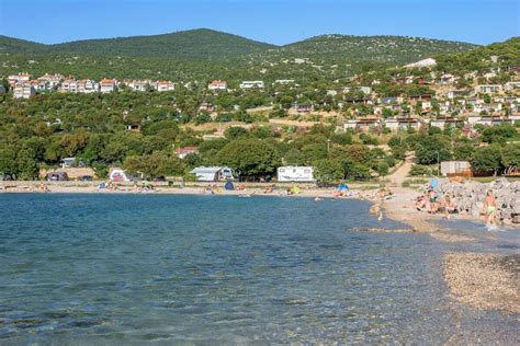 Prodna plaža pred kampom Klenovica