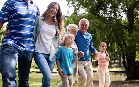 Družina na plaži v Poreču