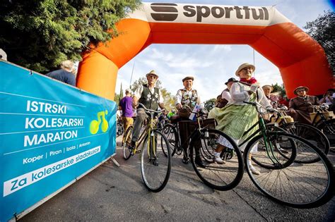 Štart kolesarskega maratona na Lentu