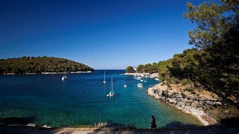 Modernizirana cesta na območju Malega Lošinja