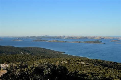 Pogled z vrha Veliki Bokolj na Kornatske otoke