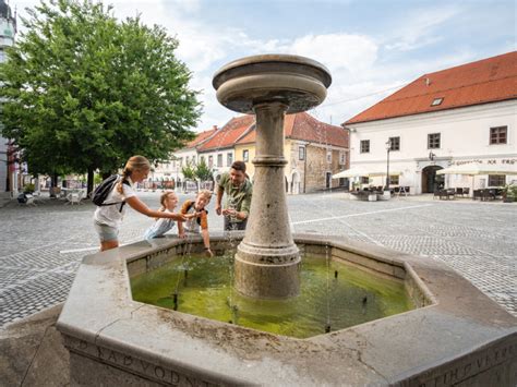 Zmajev vodnjak v Celovcu