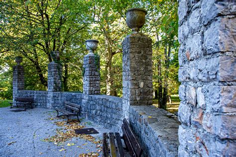 Goriški muzej - zunanji pogled na grad Kromberk