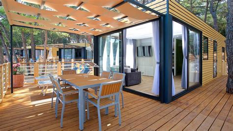 Mobilne hišice v Kampu Natura