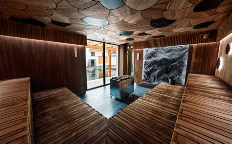 Notranjost sodobnega wellness centra