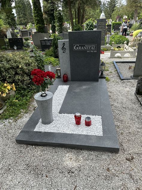 Rimski nagrobni spomenik v lapidariju