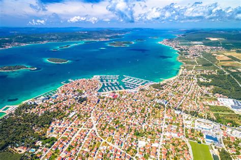 Panoramski pogled na Biograd na Moru