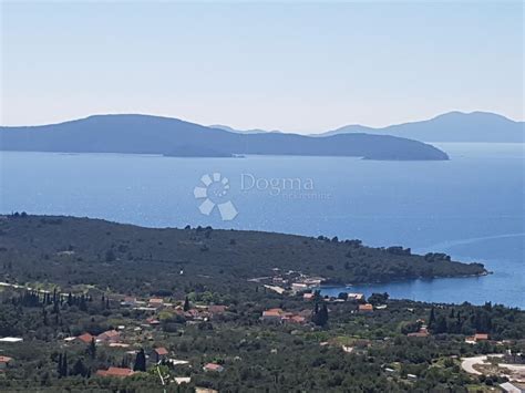 Panoramski pogled na Prlekijo z vinogradi