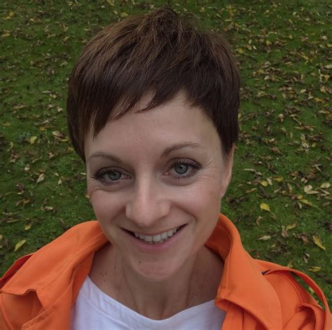 Ilustracija darilnega paketa 