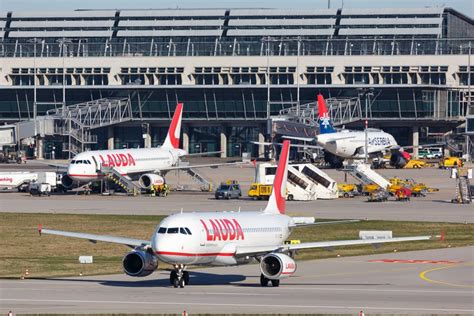 Shema letališča Zagreb z oznakami terminalov