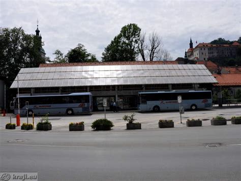 Slika Škofja Loka z avtobusno postajo