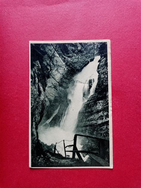 Slap Ribnica v Bohinju