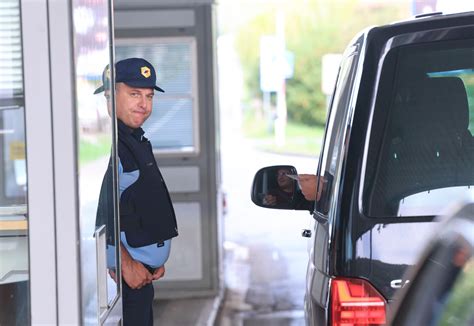 Nadzor na mejnem prehodu