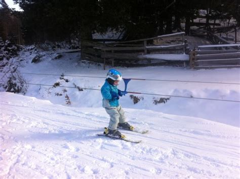 otroška vlečnica na smučišču